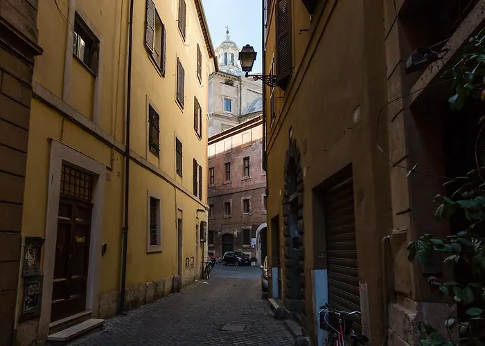 Navona Bernini Lodge